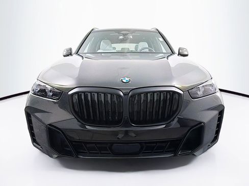 Used 2026 BMW X5 xDrive40i w/ M Sport Package image 2