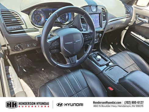 Used 2018 Chrysler 300 S w/ Beats Audio Group RWD image 10