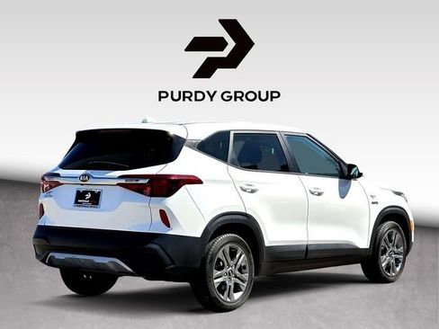 Used 2021 Kia Seltos LX image 8