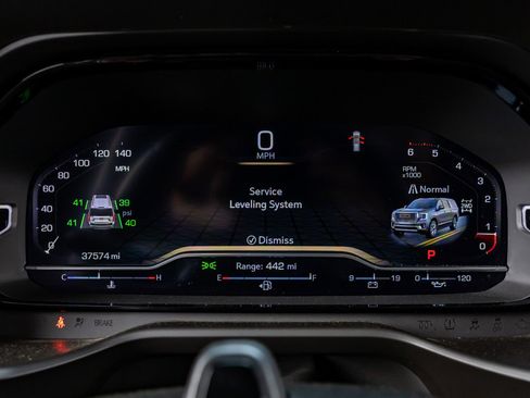 Used 2024 GMC Yukon Denali Ultimate image 20