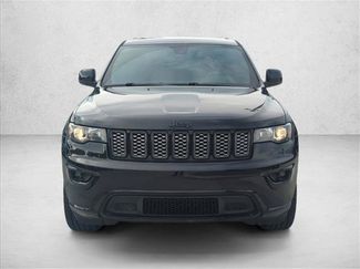 Used 2019 Jeep Grand Cherokee Altitude RWD video 2