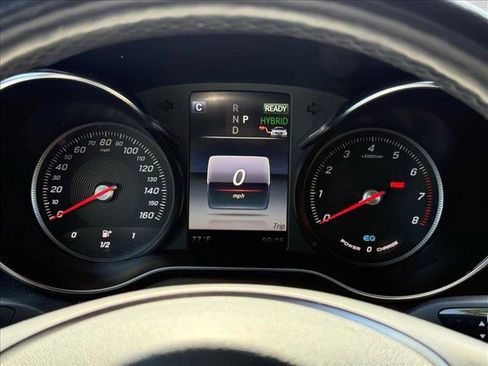 Used 2019 Mercedes-Benz GLC 350e 4MATIC image 11