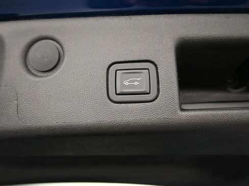 Certified 2023 Chevrolet Equinox LT image 28