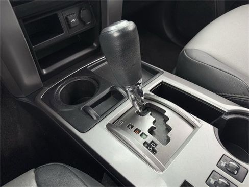 Used 2024 Toyota 4Runner SR5 Premium image 20