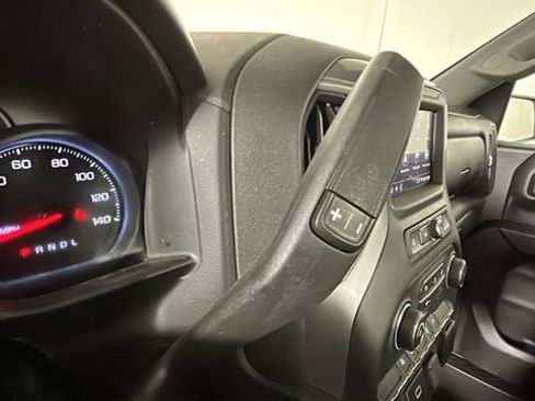 Used 2020 Chevrolet Silverado 1500 Custom w/ Custom Value Package AWD/4WD image 20