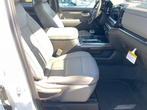 New 2026 Chevrolet Silverado 1500 RST w/ Convenience Package II image 18