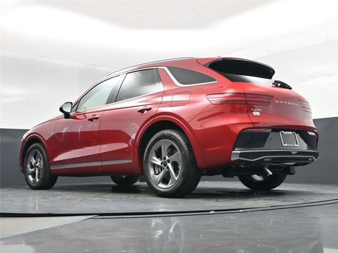 New 2026 Genesis GV70 2.5T Select image 12