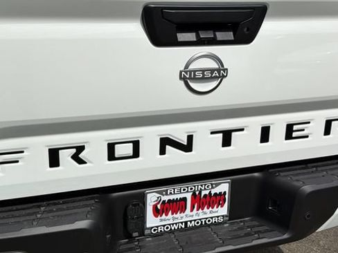 New 2026 Nissan Frontier SV w/ Tow Package AWD/4WD image 12