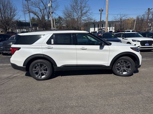 New 2026 Ford Explorer Active w/ Active Comfort Package AWD/4WD image 34