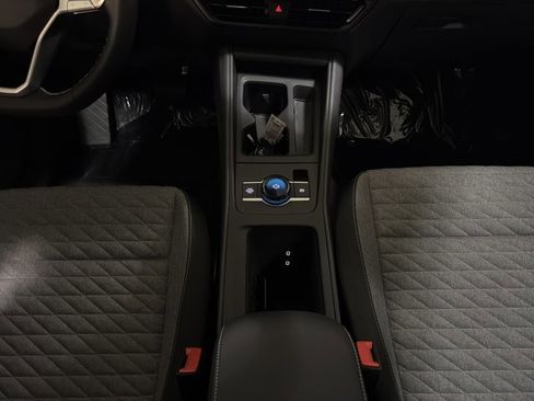 New 2026 Volkswagen Tiguan S AWD/4WD image 33