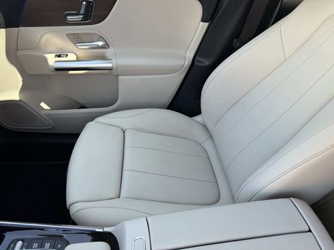 Used 2023 Mercedes-Benz GLA 250 image 15