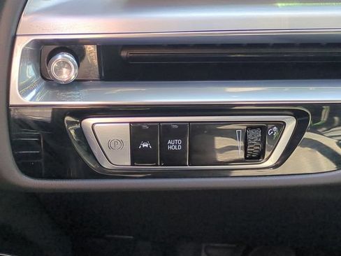 Certified 2024 Cadillac Lyriq Luxury RWD image 18