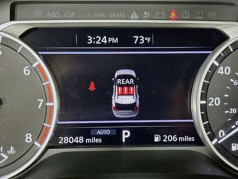 Used 2025 Nissan Rogue SV AWD/4WD image 19