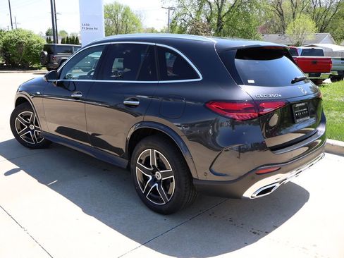 New 2025 Mercedes-Benz GLC 350e 4MATIC image 6