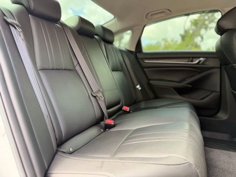 Used 2021 Honda Accord Touring image 20