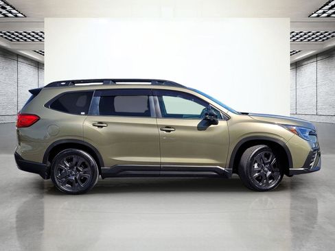Used 2023 Subaru Ascent Onyx Edition Limited image 6