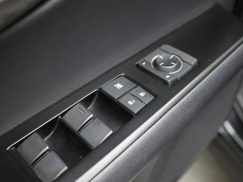 Used 2021 Lexus UX 200 w/ Accessory Package (Z2) FWD image 22