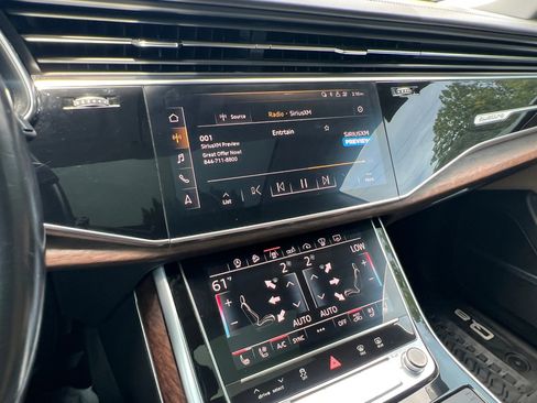 Used 2019 Audi Q8 Prestige AWD/4WD image 15