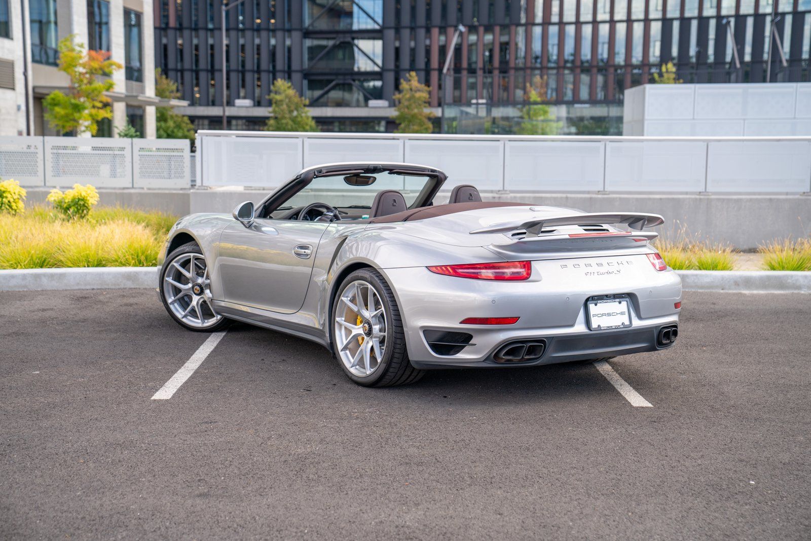 Used 2014 Porsche 911 Turbo S AWD/4WD image 3