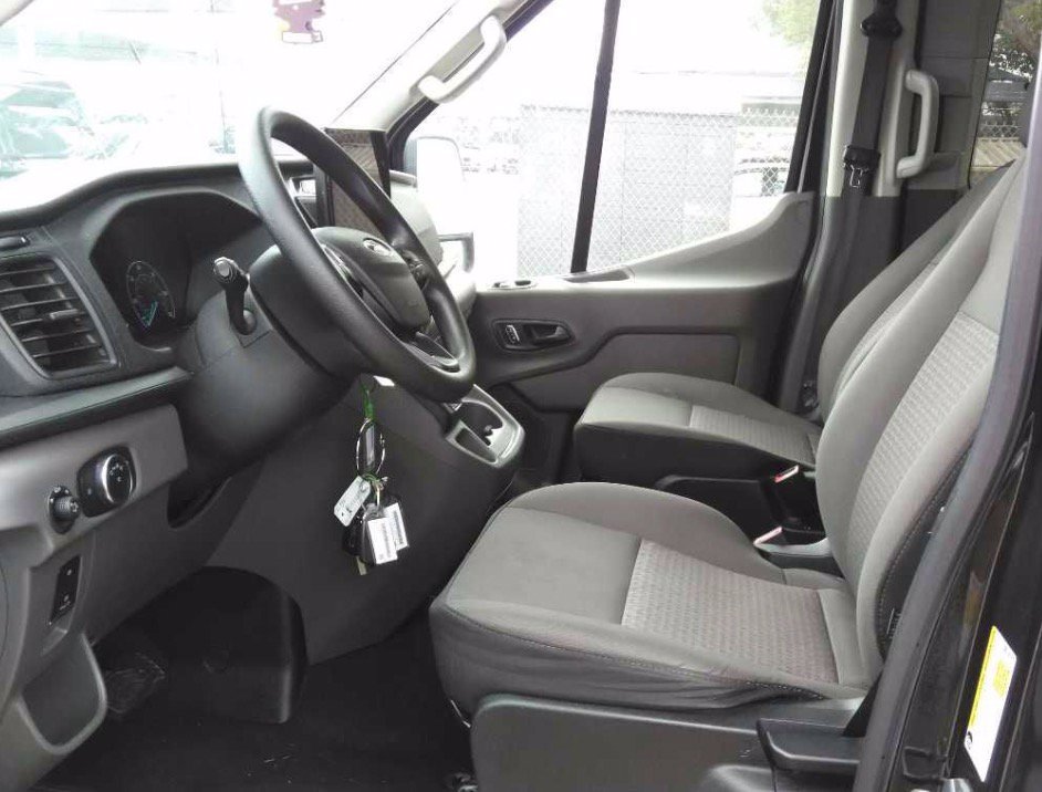 Used 2025 Ford Transit 350 XLT RWD image 19