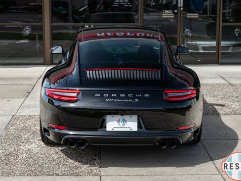 Used 2017 Porsche 911 Carrera S RWD image 5