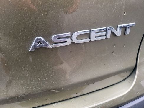 Used 2025 Subaru Ascent Premium image 5