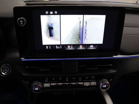 Certified 2024 Acura ZDX Type S AWD/4WD image 29