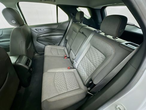 Used 2019 Chevrolet Equinox LT FWD image 26