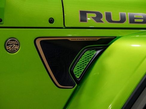 Used 2025 Jeep Wrangler Unlimited Rubicon 392 image 28