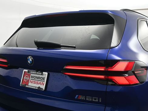 Used 2024 BMW X5 M60i image 10
