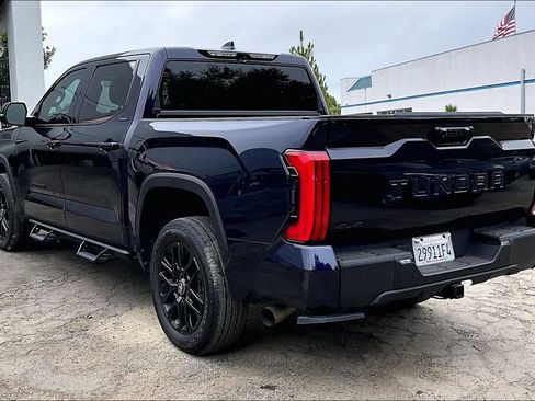 Used 2025 Toyota Tundra Limited AWD/4WD image 6