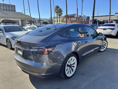 Used 2021 Tesla Model 3 Long Range image 4