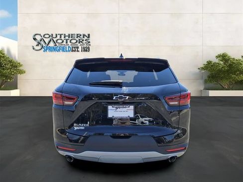 Used 2024 Chevrolet Blazer LT w/ Convenience Package FWD image 4