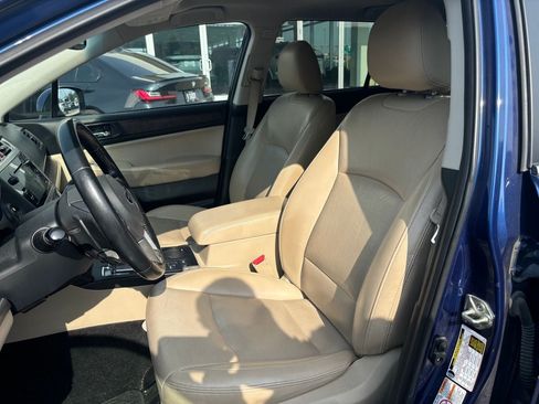 Used 2015 Subaru Outback 2.5i Limited AWD/4WD image 13