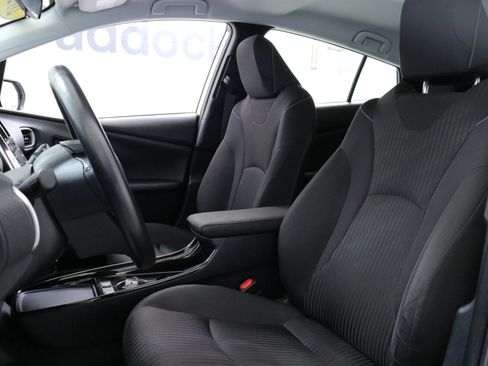 Used 2021 Toyota Prius Prime LE image 23