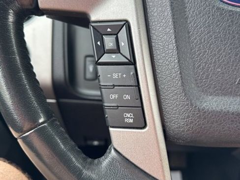 Certified 2017 Ford Expedition Limited w/ Equipment Group 301A image 22