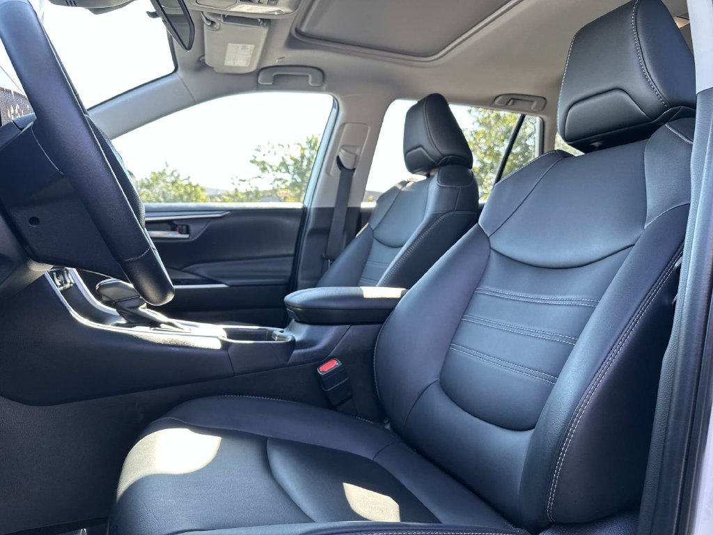 Used 2025 Toyota RAV4 XLE Premium w/ Weather Package FWD image 25