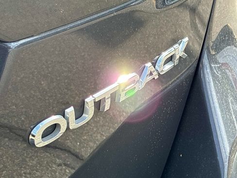 Used 2022 Subaru Outback Limited AWD/4WD image 13