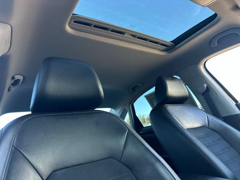 Used 2014 Volkswagen Passat 1.8T SEL Premium FWD image 15