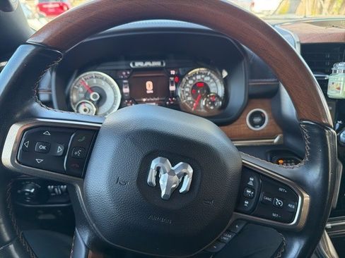 Used 2022 RAM 1500 Limited image 40