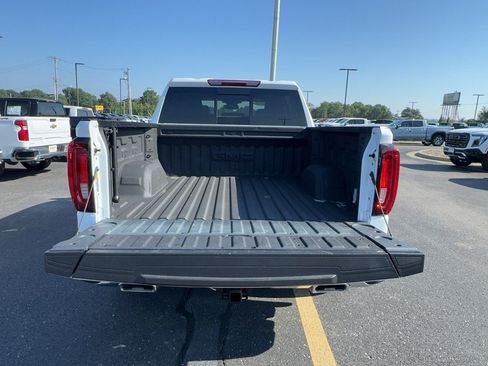 Certified 2024 GMC Sierra 1500 SLT w/ SLT Premium Plus Package AWD/4WD image 5