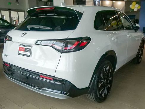 New 2027 Honda HR-V EX-L image 7