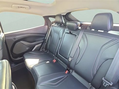 Used 2022 Ford Mustang Mach-E Premium image 43