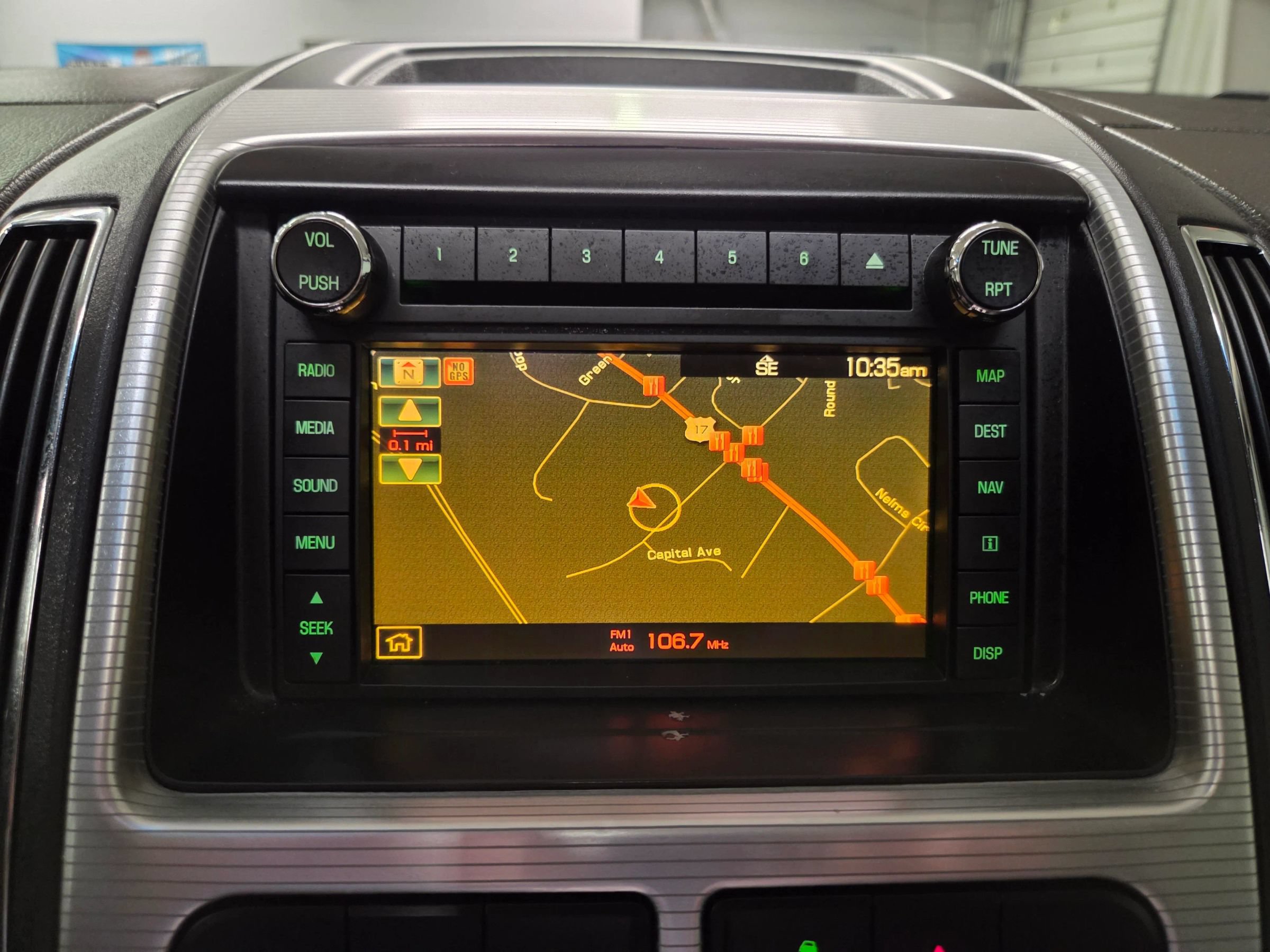 Used 2010 Ford Edge SEL FWD image 25