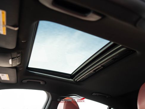 Used 2020 Mercedes-Benz GLC 300 4MATIC Coupe image 36