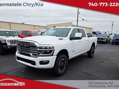 Used 2026 RAM 2500 Laramie AWD/4WD image 3