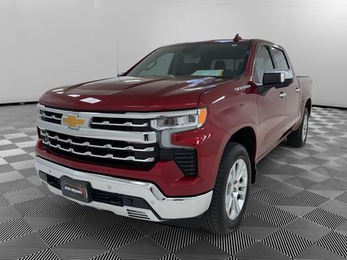 Certified 2022 Chevrolet Silverado 1500 LTZ w/ LTZ Premium Package image 7