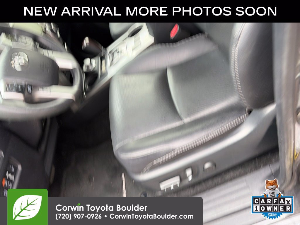 Used 2022 Toyota 4Runner Limited AWD/4WD image 10