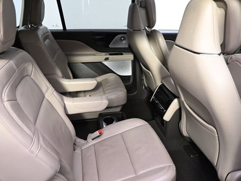 Used 2021 Lincoln Aviator Reserve w/ Equipment Group 202A image 18