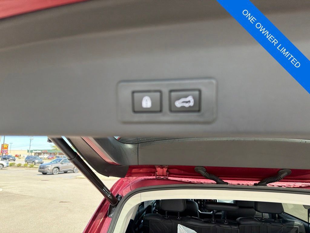 Used 2023 Subaru Ascent Limited w/ Technology Package AWD/4WD image 31
